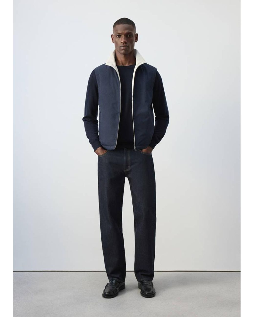 Mango Blue Reversible Water-Repellent Gilet for men