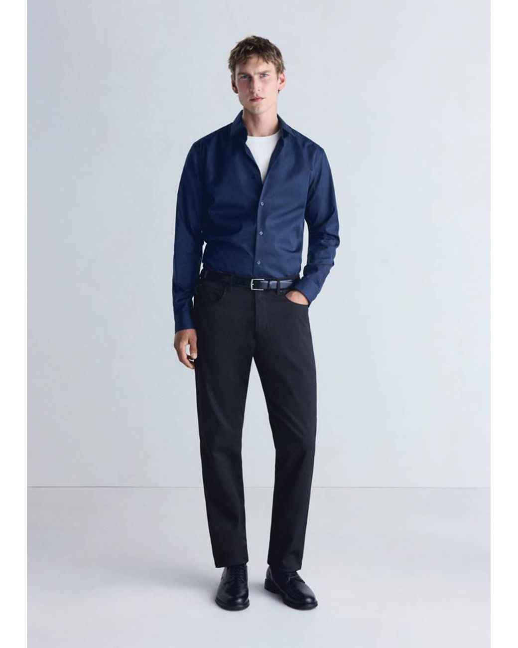 Mango Blue Slim Fit Comfort Stretch Non-Iron Shirt for men