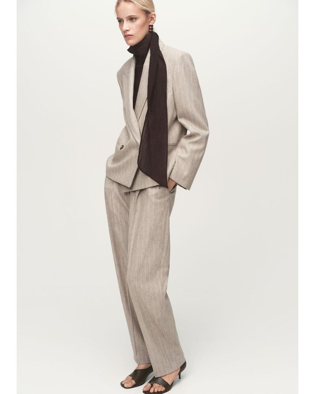 Pantalon De Costume En Laine À Rayures Fines Gris Mango en coloris