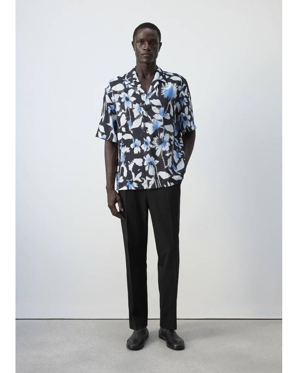 Mango Black Printed Bowling Shirt for men