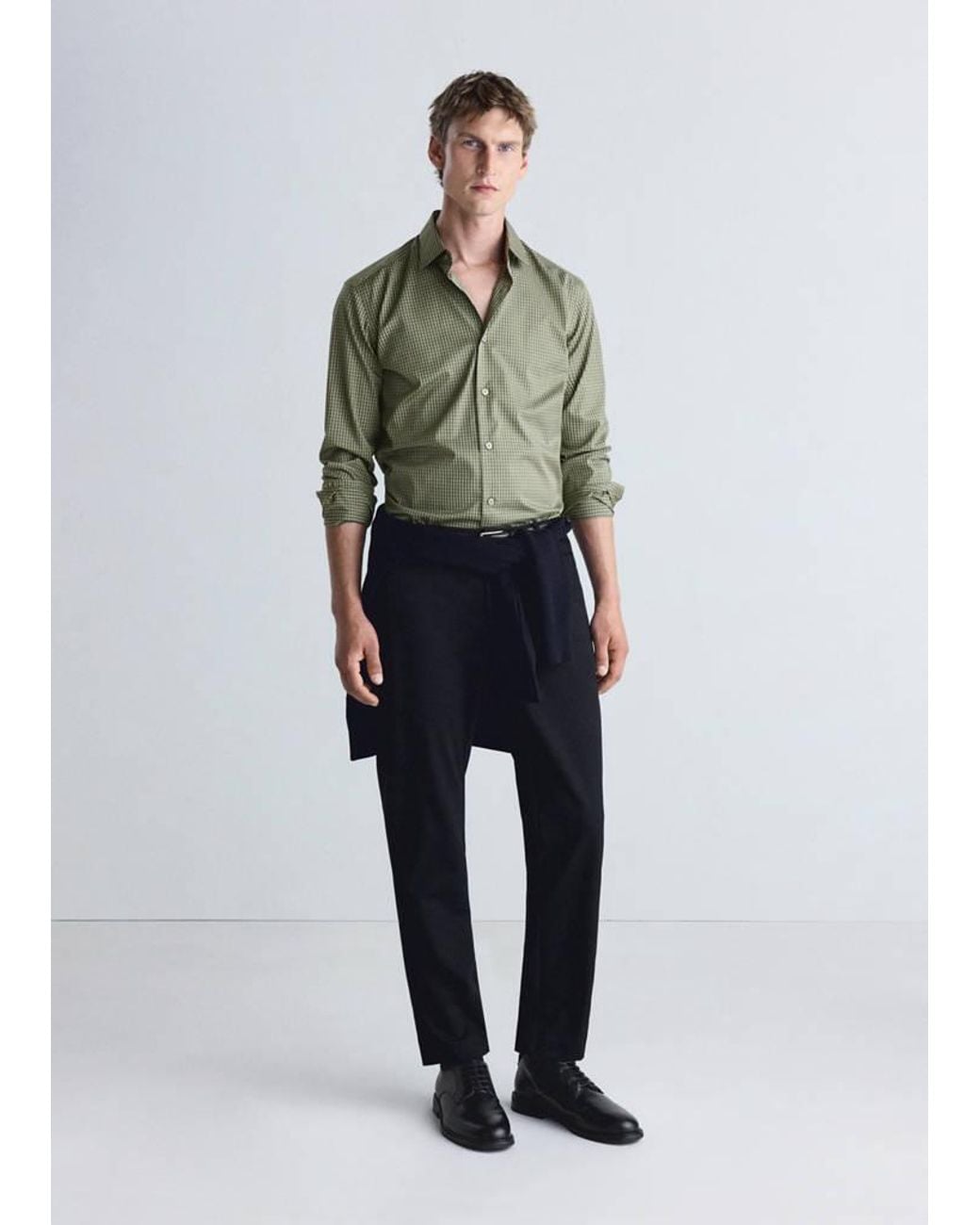 Mango Green Slim Fit Comfort Stretch Non-Iron Shirt for men