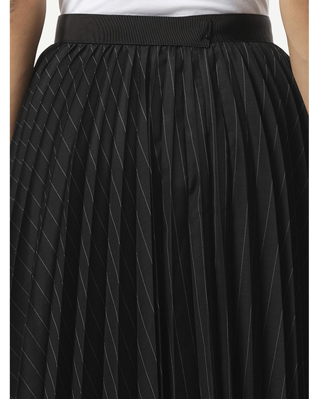 Sacai Black Spun Organza Skirt, 100% Polyester