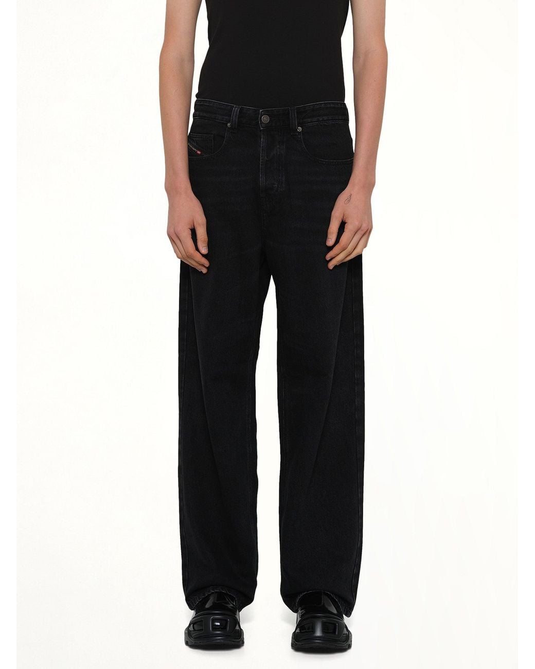 DIESEL Black 2001 D-Macro Relaxed Jeans for men