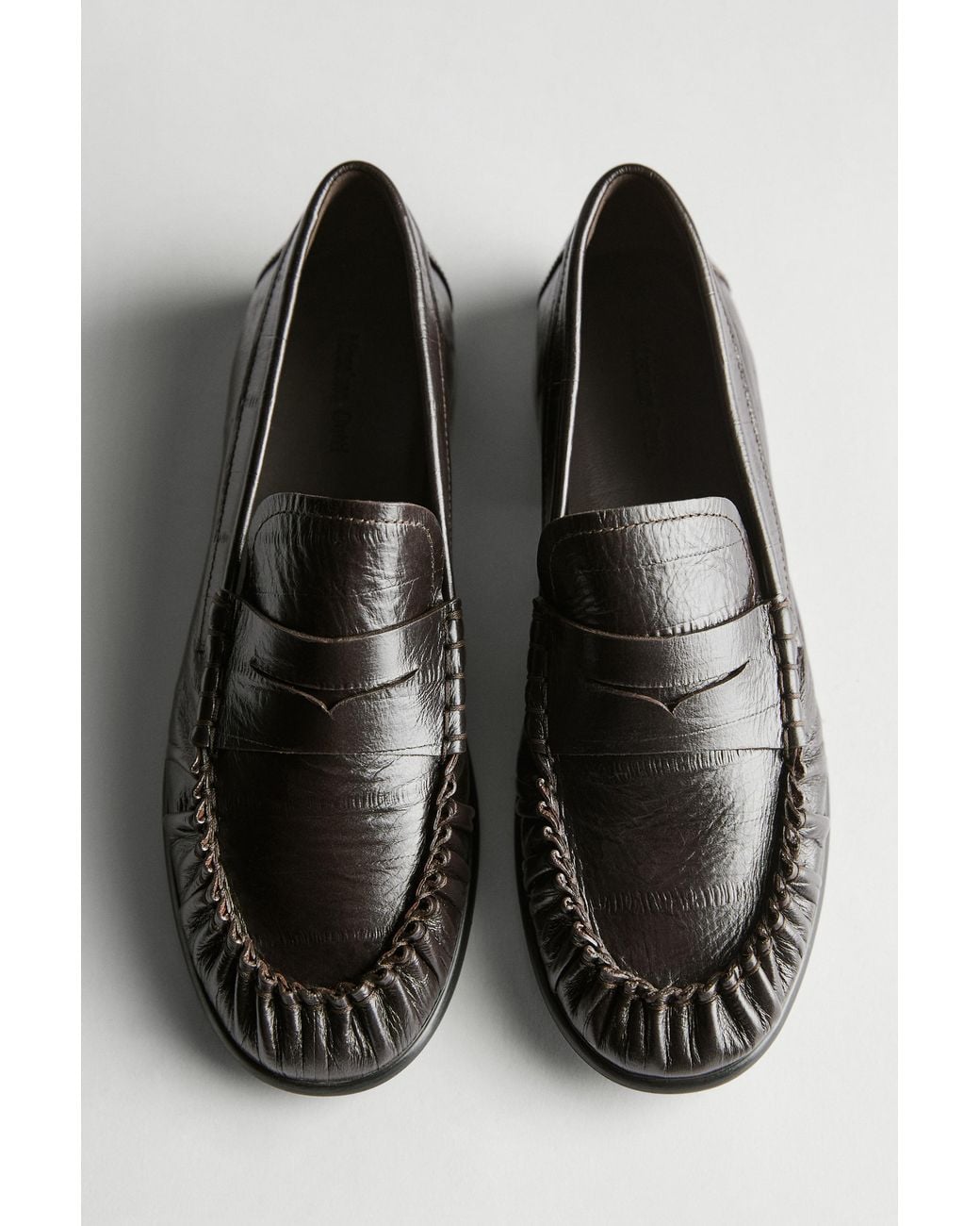 MASSIMO DUTTI Black Embossed Leather Loafers