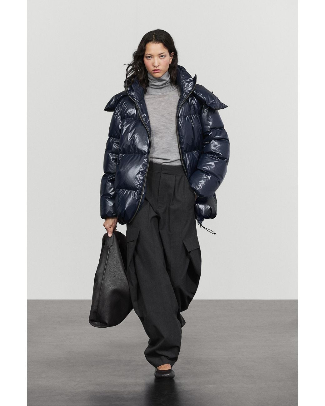 MASSIMO DUTTI Blue Shiny Down Jacket