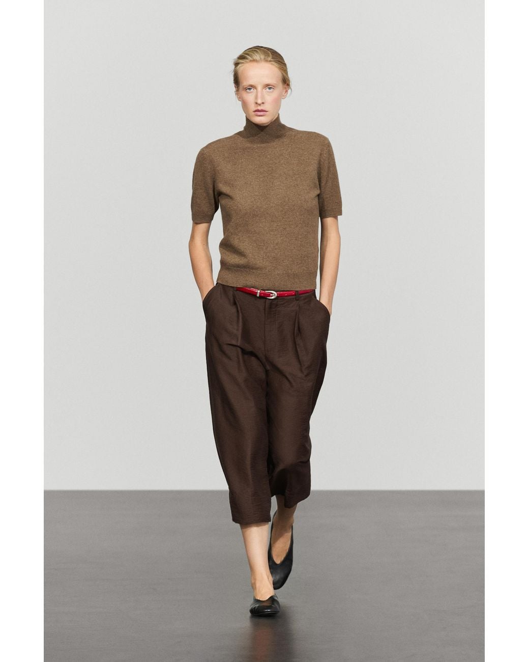 MASSIMO DUTTI Natural Wool-Cashmere Blend Short Sleeve Knit Sweater