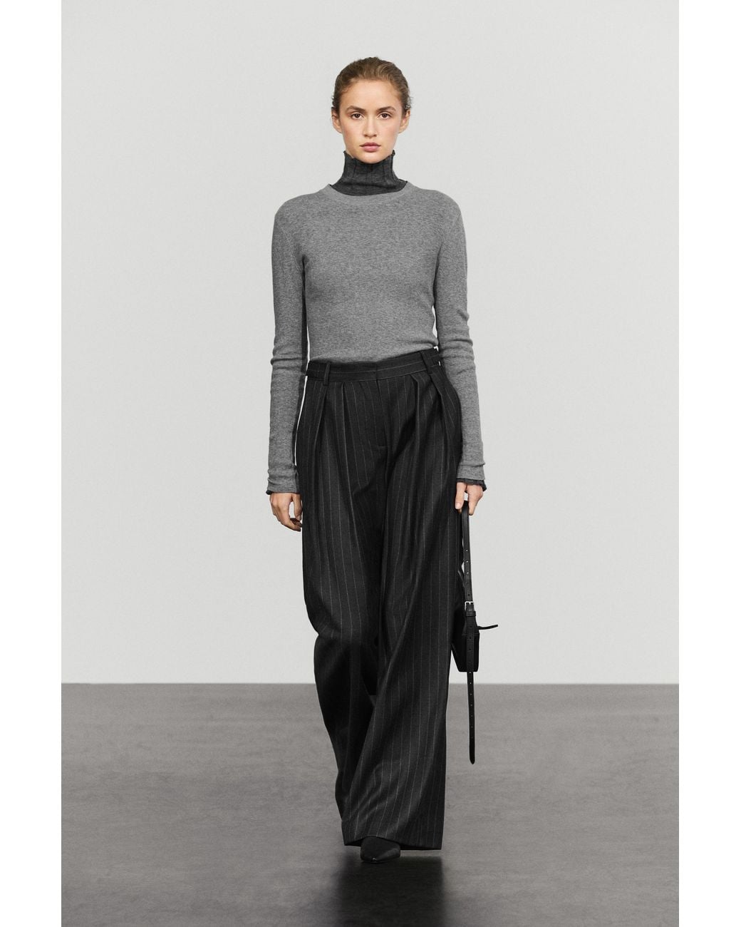 MASSIMO DUTTI Gray Wide-Leg Pinstripe 100% Wool Pants