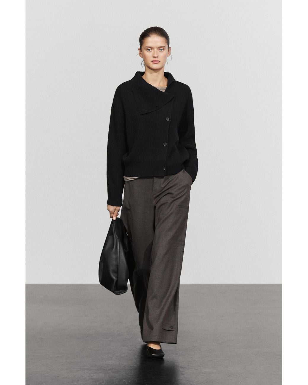 MASSIMO DUTTI Black Cashmere-Blend Cardigan With Button Detail