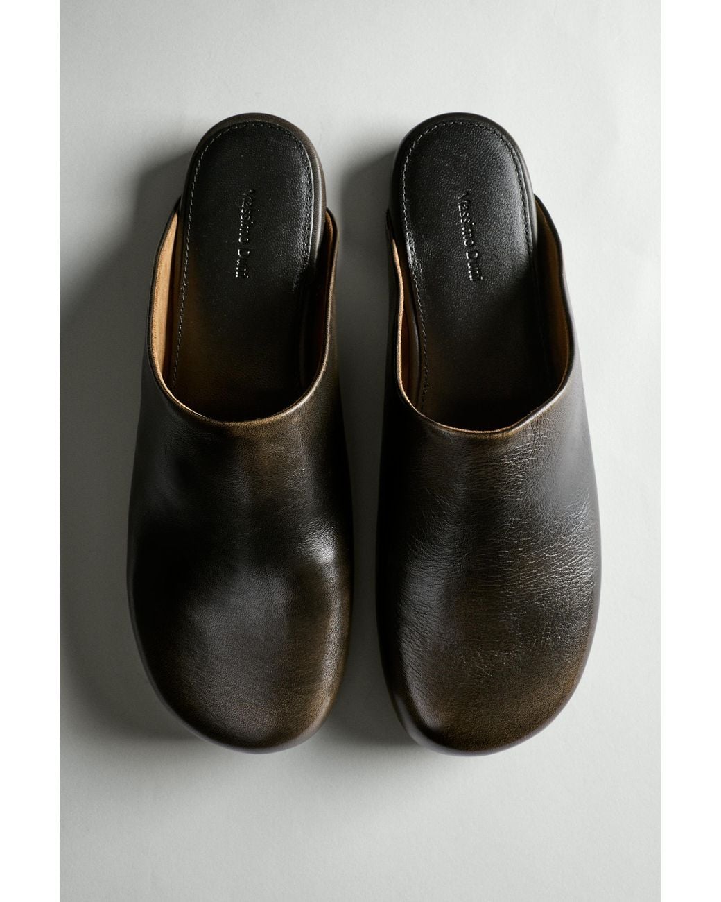 MASSIMO DUTTI Black Leather Mule Clogs