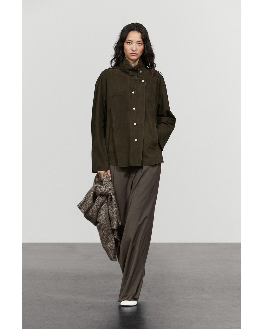 MASSIMO DUTTI Green High-Neck Suede Jacket
