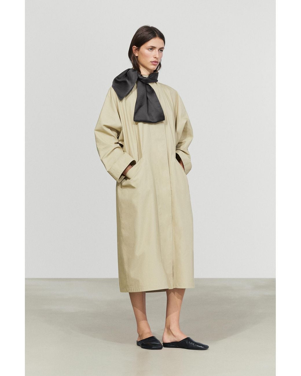 MASSIMO DUTTI Natural Satin Scarf