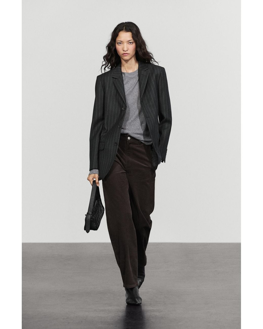 MASSIMO DUTTI Black Straight 100% Wool Pinstripe Blazer