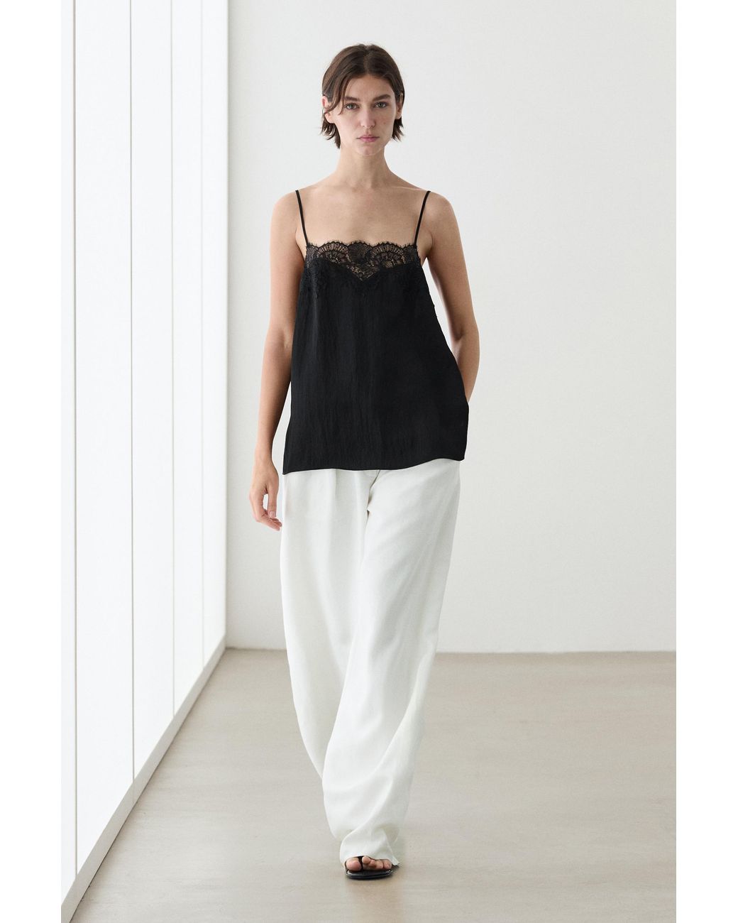 MASSIMO DUTTI Black Lace Camisole Top With Ruffled Hem
