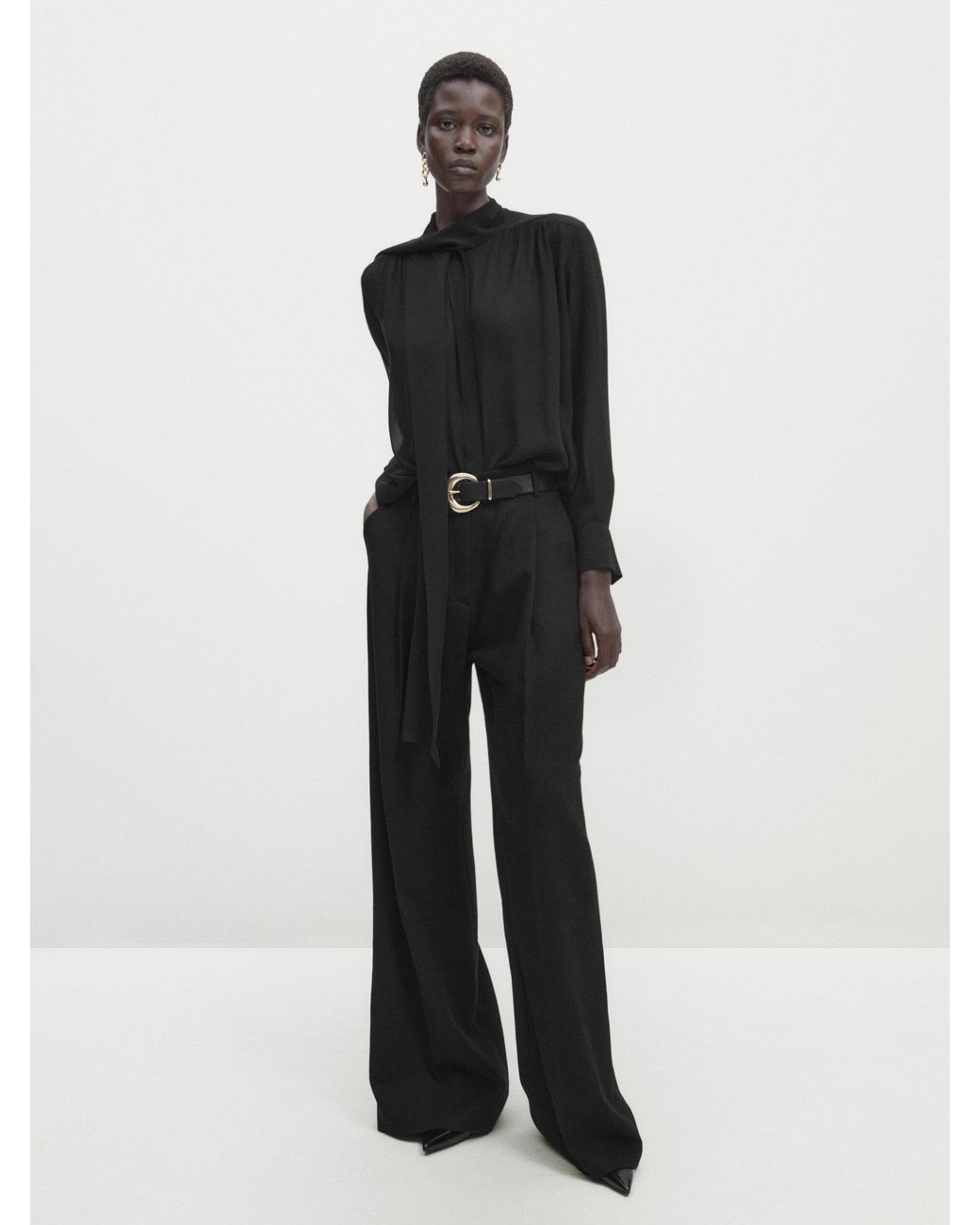 MASSIMO DUTTI Wide-Leg Trousers With Darts in Black | Lyst