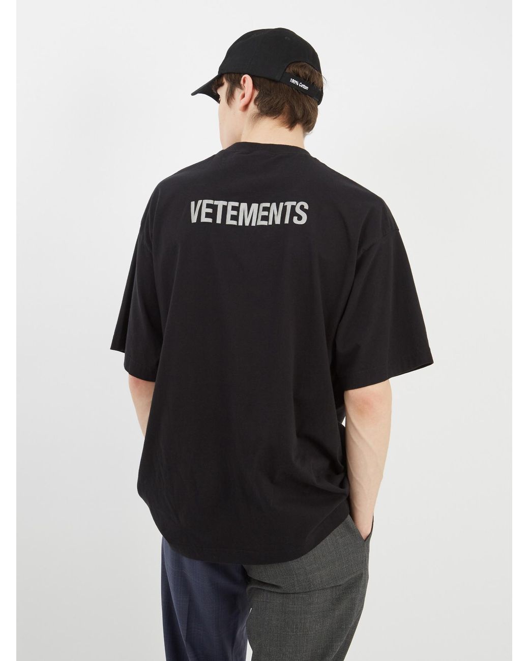 Vetements Staff-print Oversized T-shirt in Black for Men | Lyst