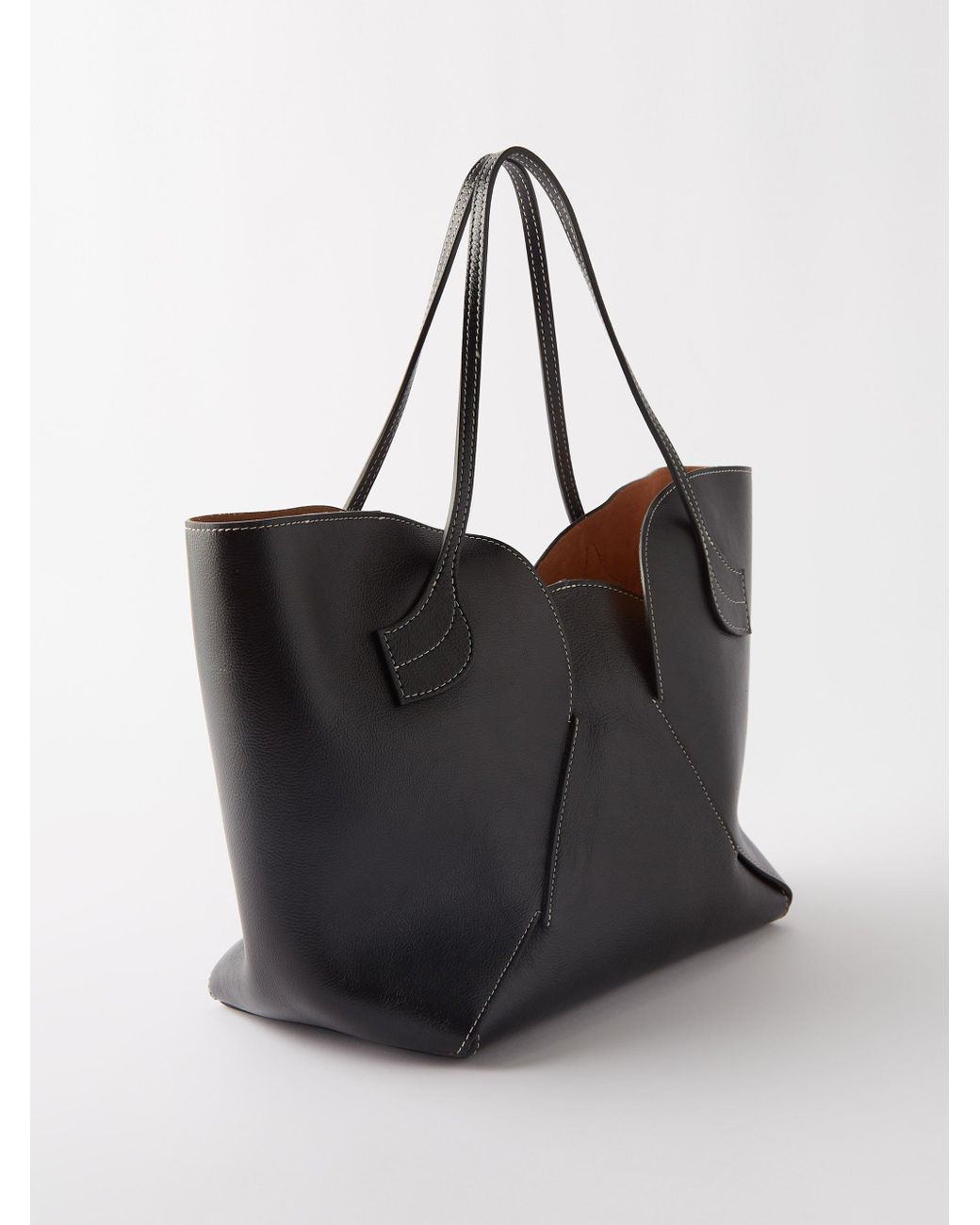 Hereu Sepal Leather Bag