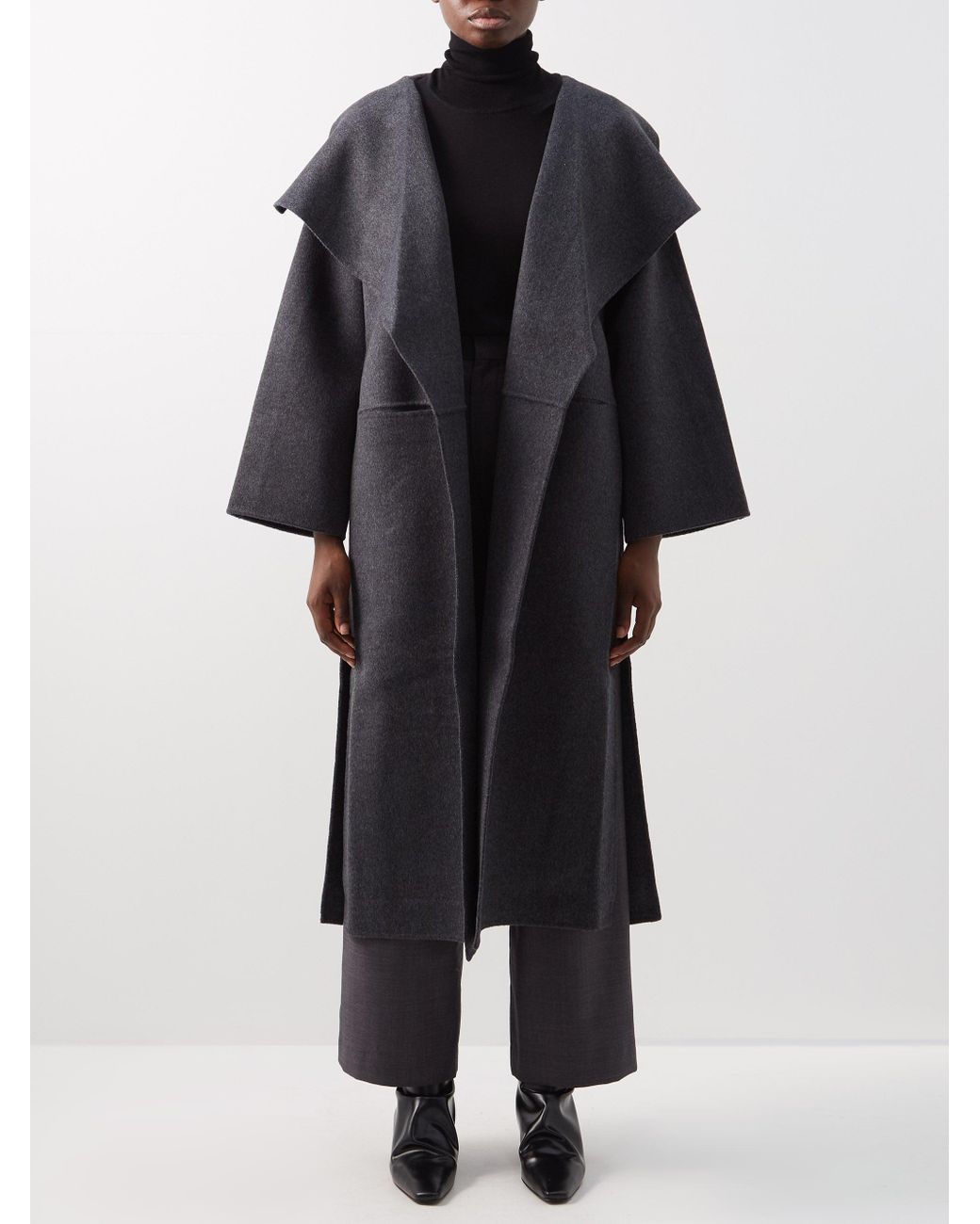 Manteau en laine mélangée à revers châle Signature Totême Lyst