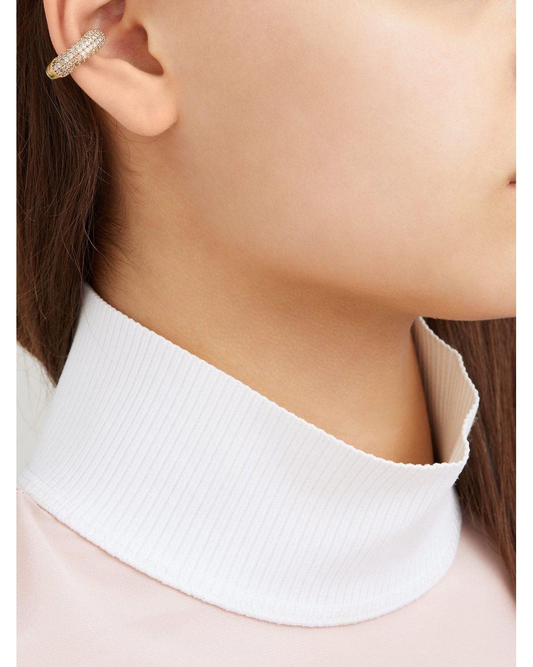 Fendi Crystal Embellished Ear Cuff in Metallic | Lyst