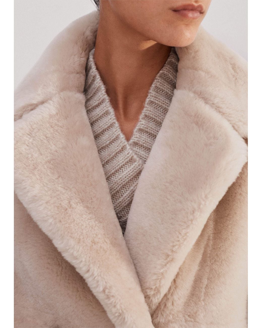ME+EM Natural Luxe Short Shearling Coat