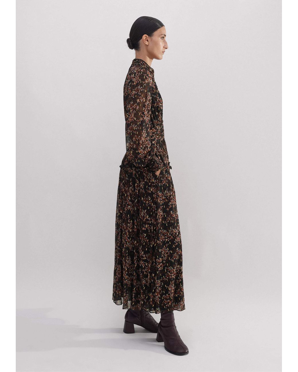 ME+EM Multicolor Shadow Berry Print Metallic Maxi Dress//Multi