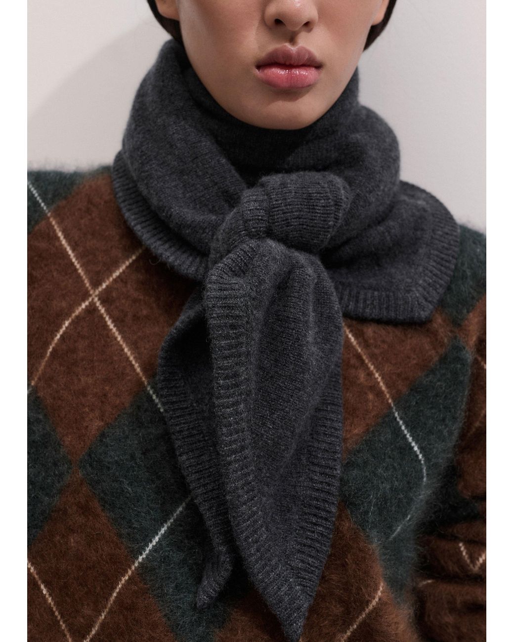 ME+EM Blue Cashmere Triangle Knit Scarf Charcoal Melange