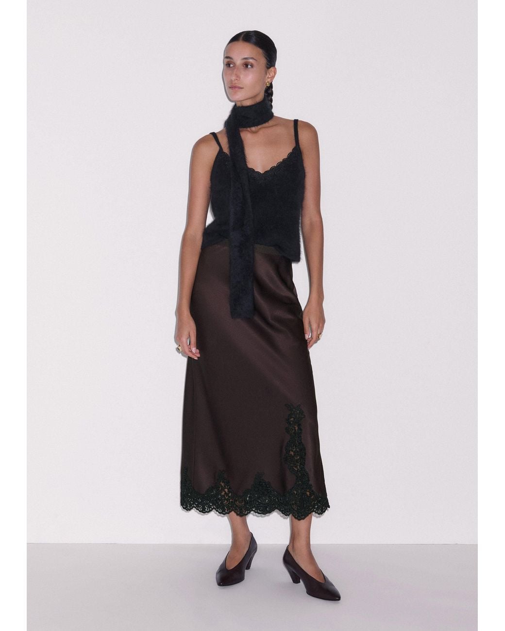 ME+EM Black Brushed Cashmere Lace Trim Slim Knit Vest