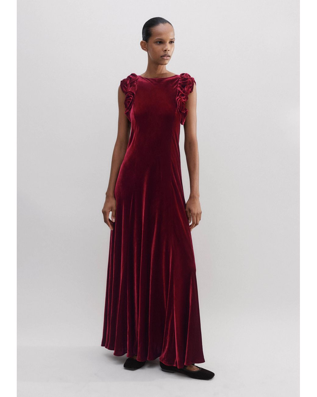 me and em burgundy dress ME+EM Silk-Blend Velvet Maxi Dress in Purple