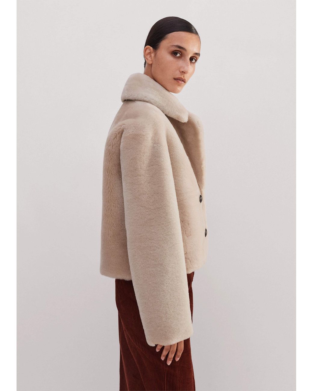 ME+EM Natural Luxe Short Shearling Coat