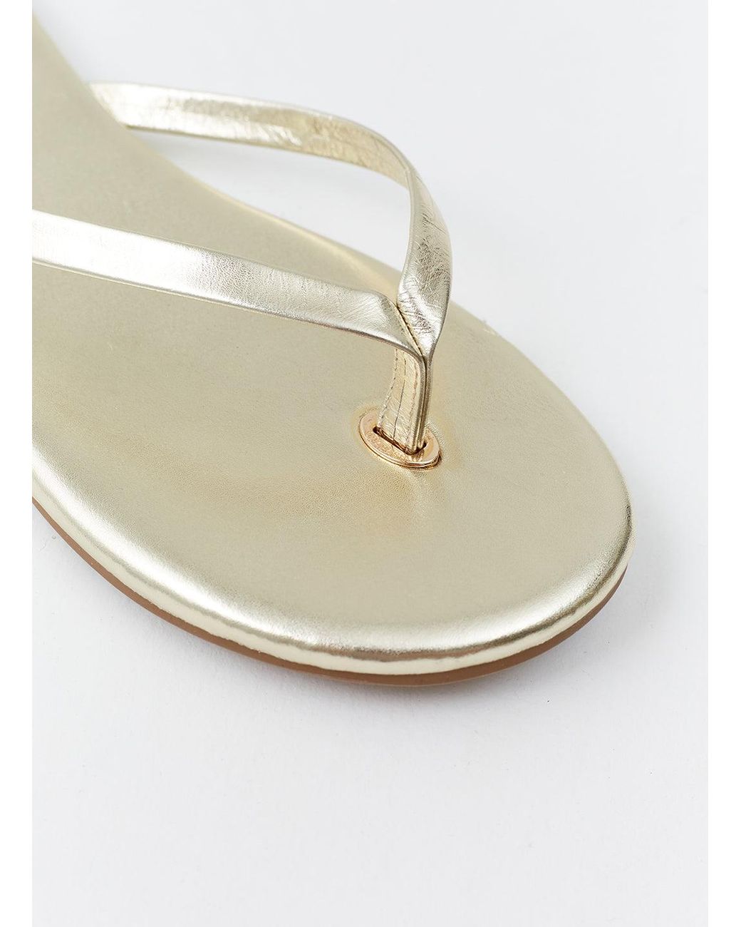 Melissa Odabash White Leather Flip Flop