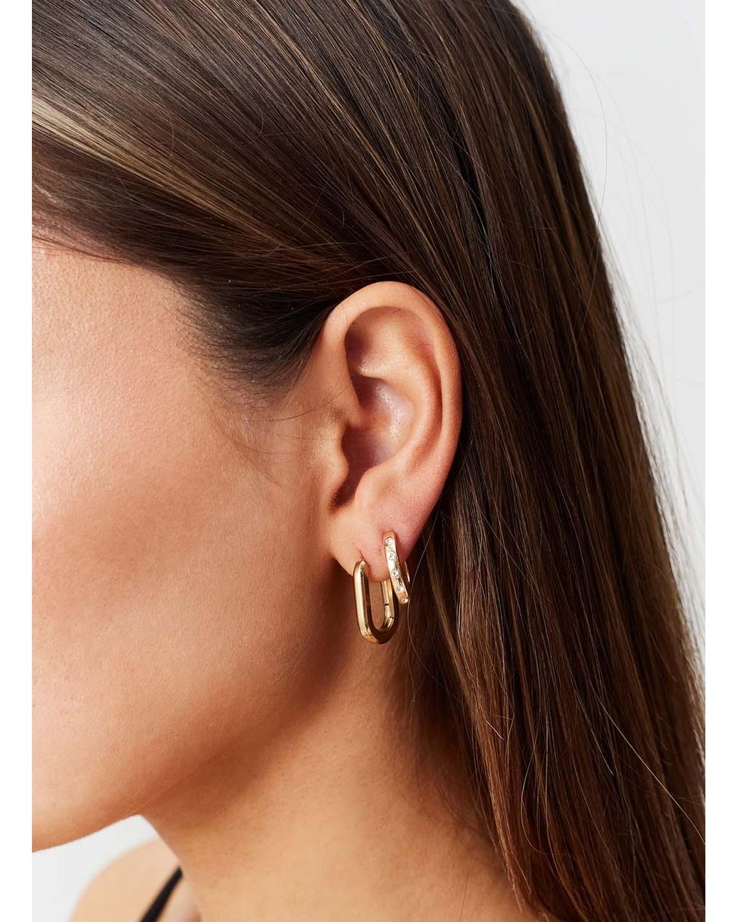 Melissa Odabash White Oval Hoop Huggy Earrings