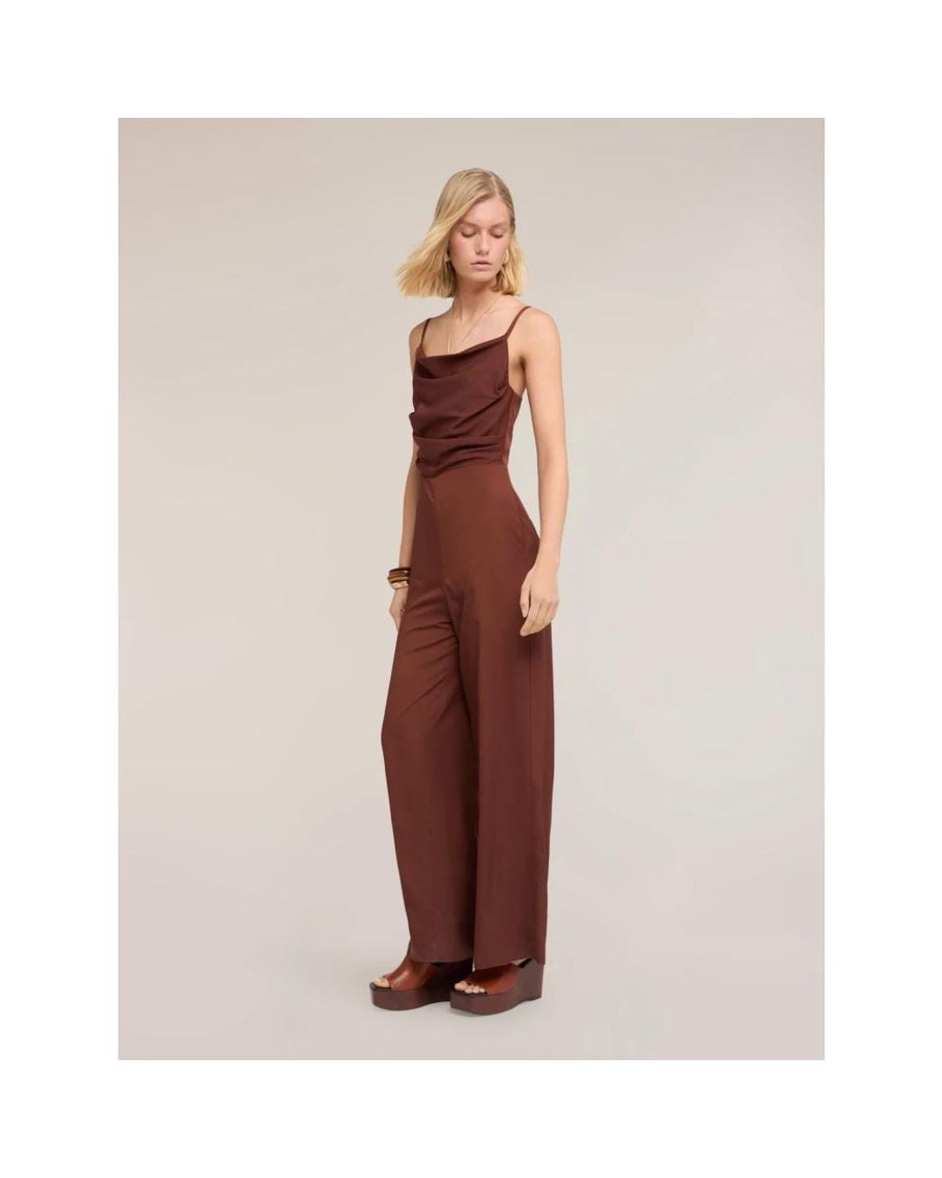 Jumpsuits mötivi de color Red