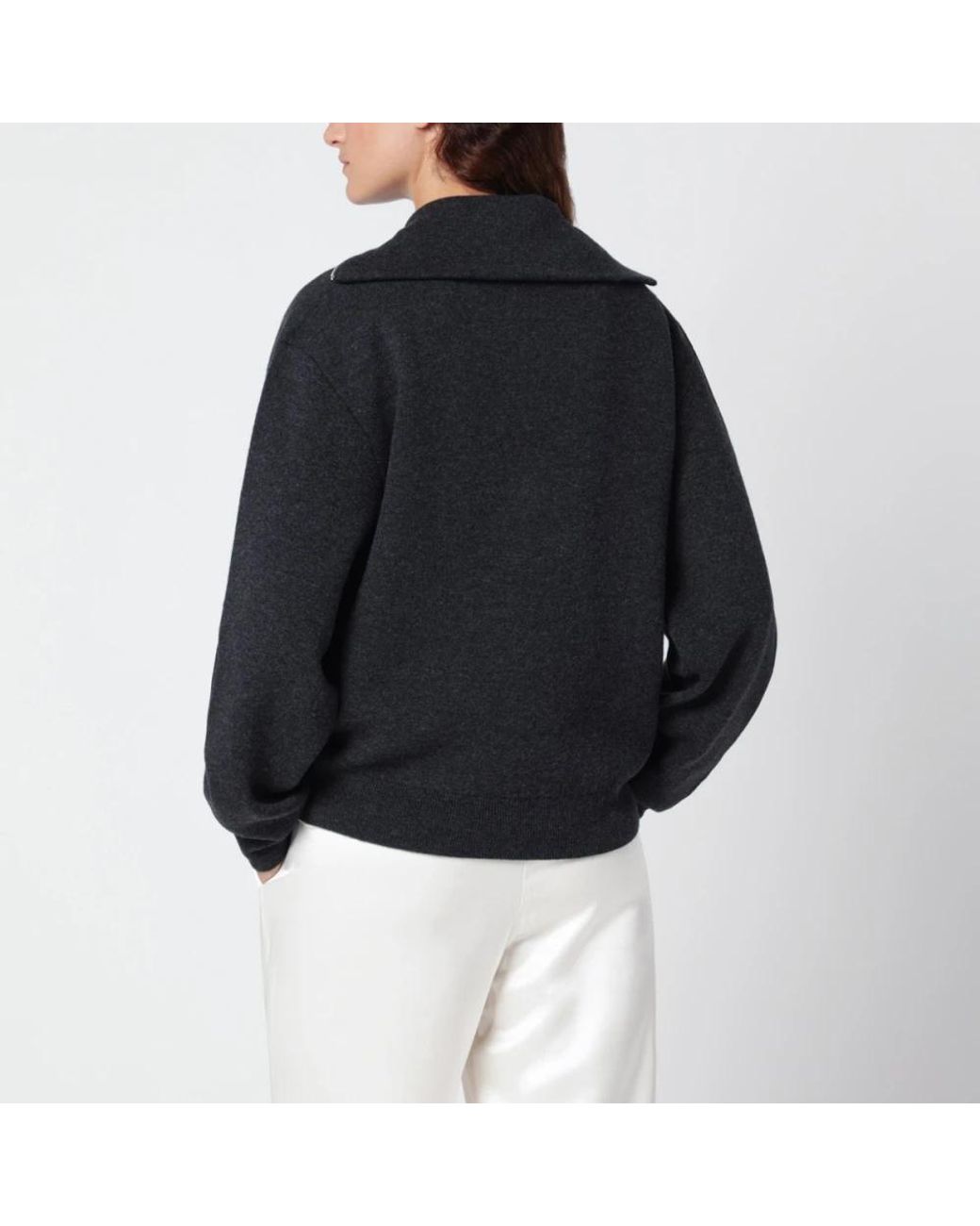 Rohe Black Zip-Throughs