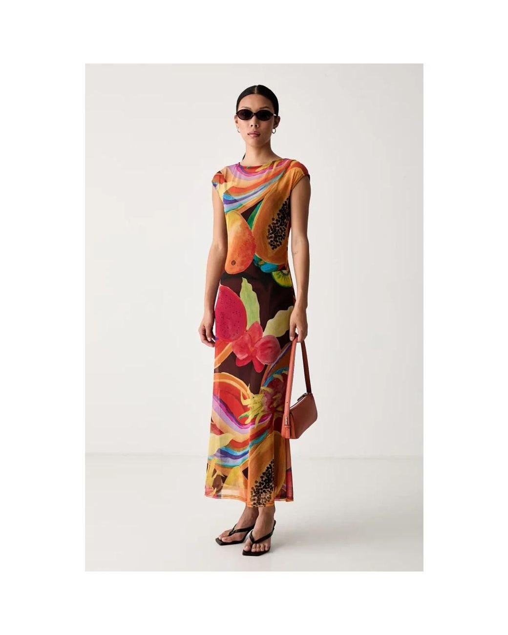 Maxi Dresses di Never Fully Dressed in Red