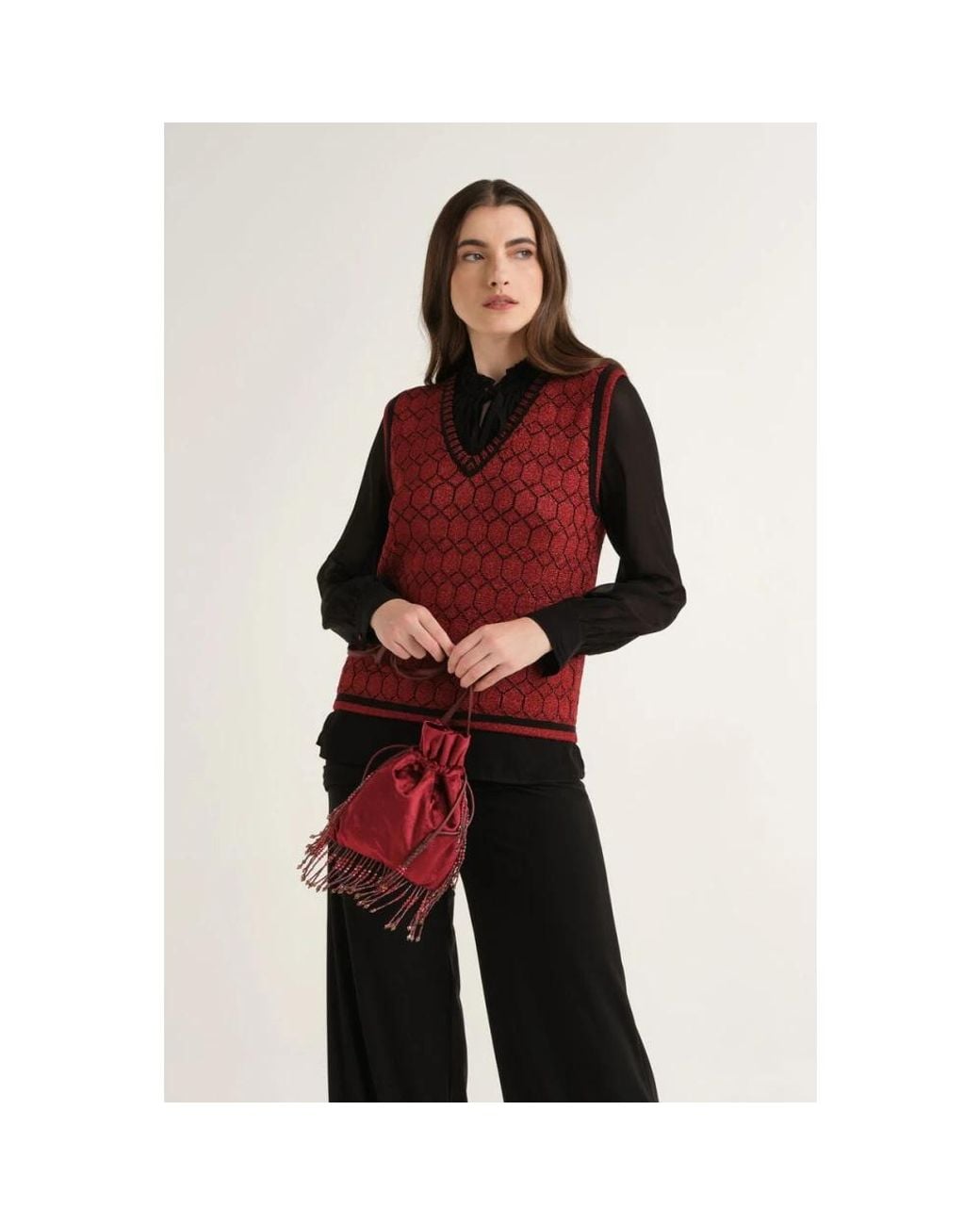 Maliparmi Red V-Neck Knitwear