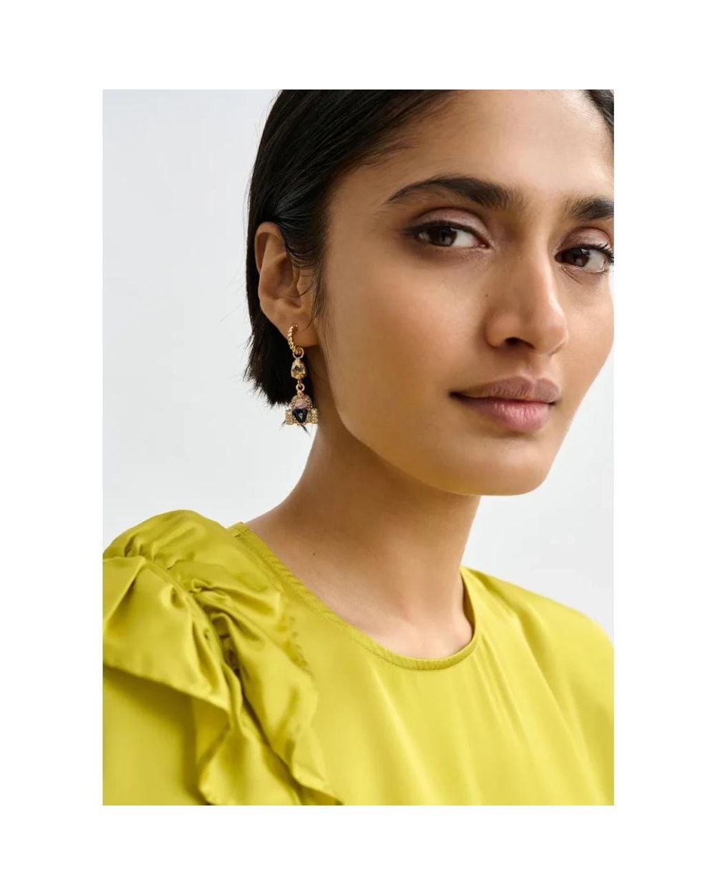 Earrings di Michael Kors in White