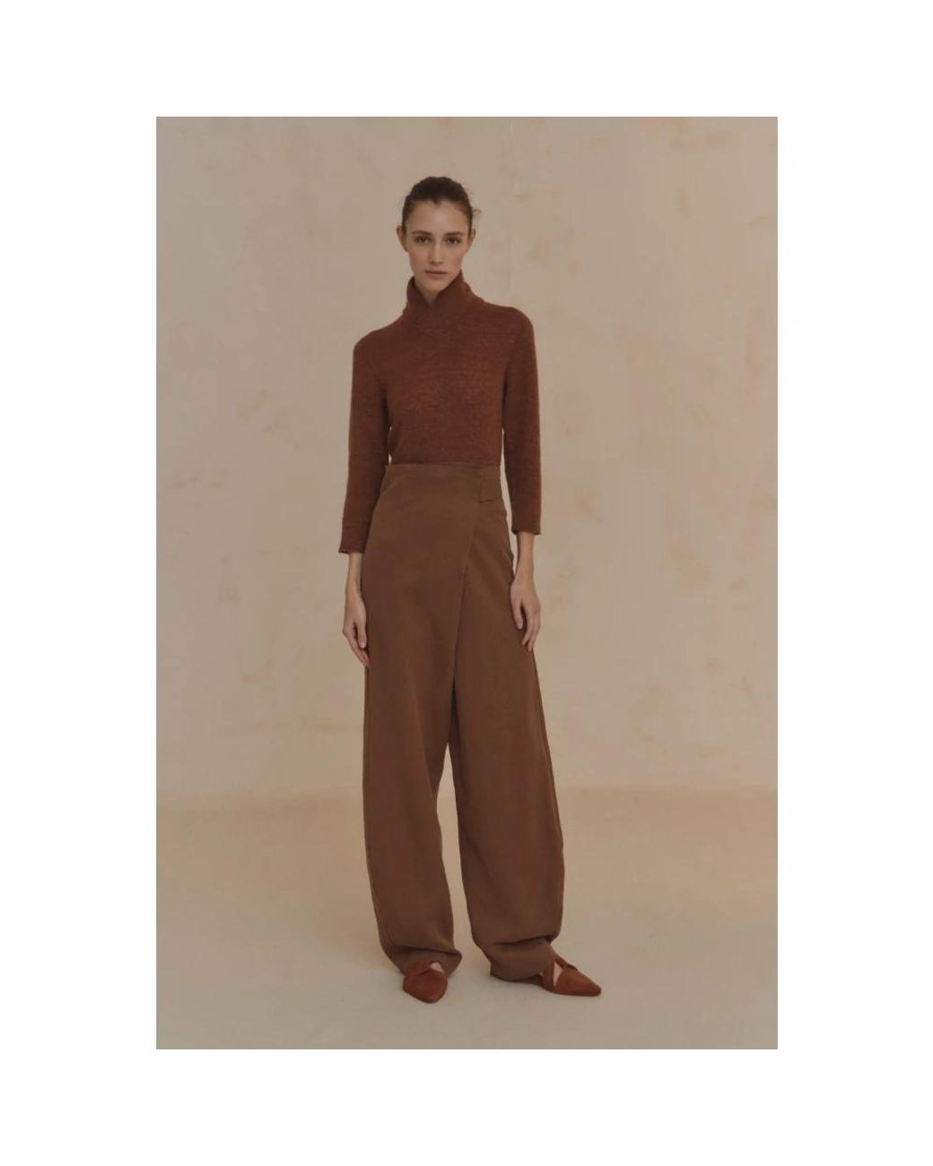 Cortana Brown Tapered Trousers