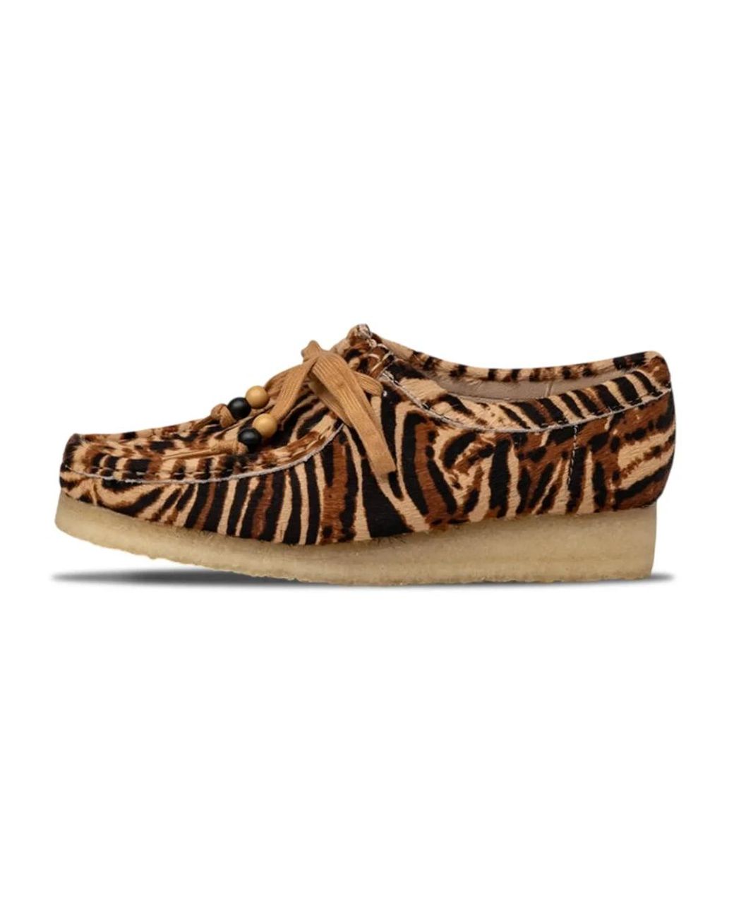 Laced Shoes di Clarks in Brown