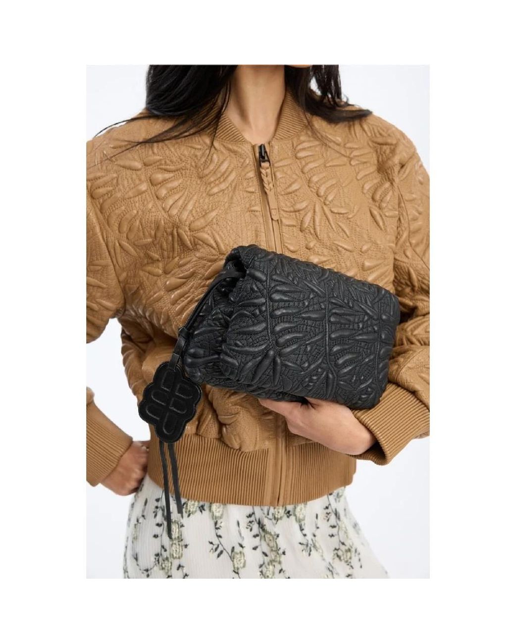 Munthe Black Clutches