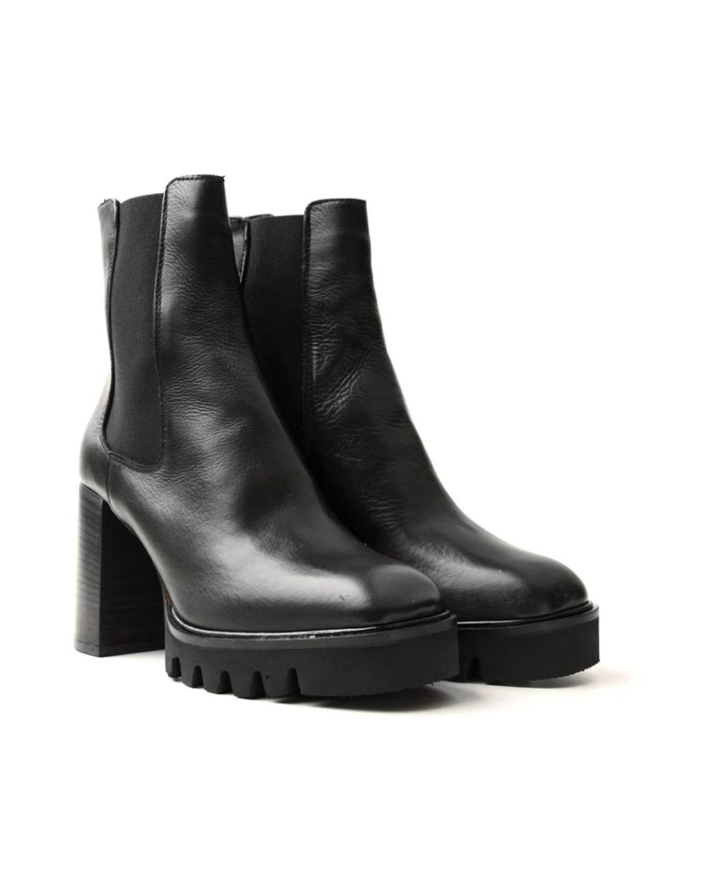 Zoe Black Heeled Boots