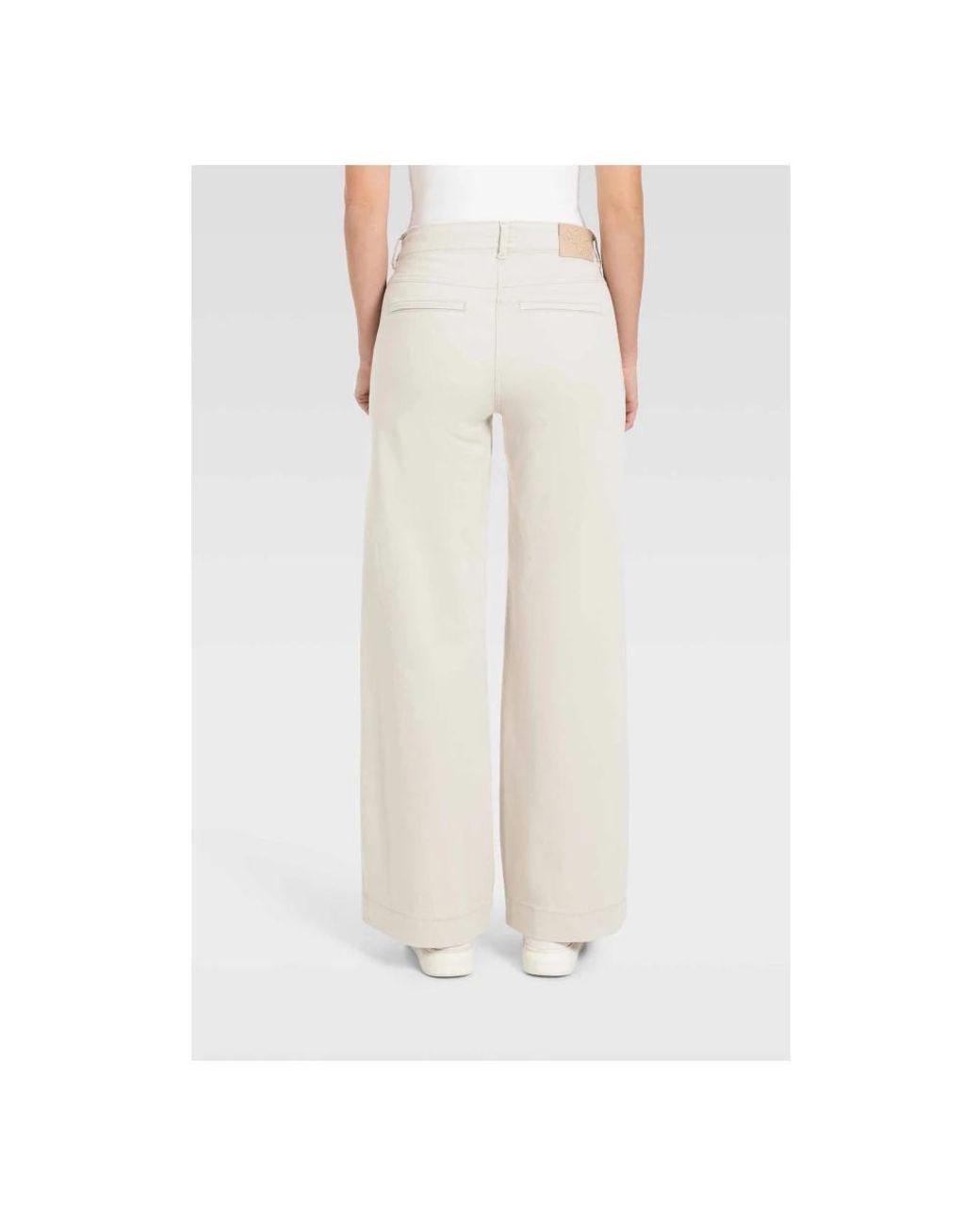 M·a·c White Wide Jeans