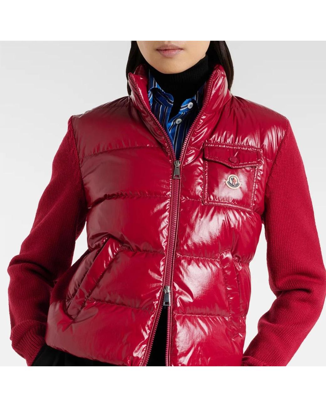 Down Jackets di Moncler in Red