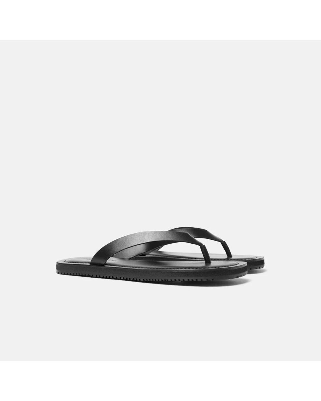 Scarosso Black Flip Flops for men