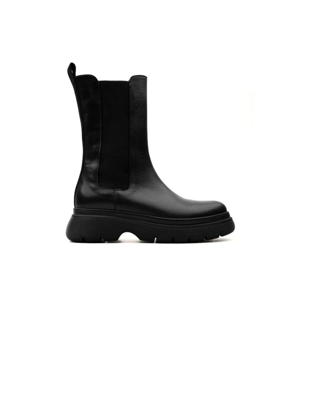 Laura Bellariva Black Chelsea Boots