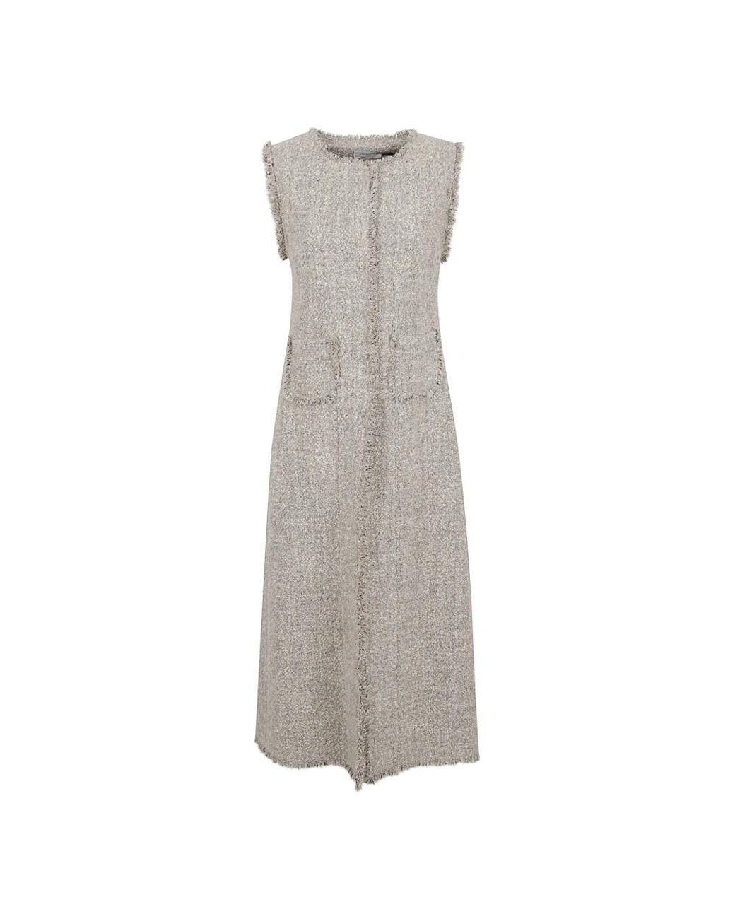 Charlott Gilet in het Gray