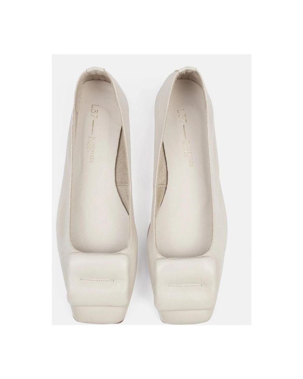 L37 White Ballerinas