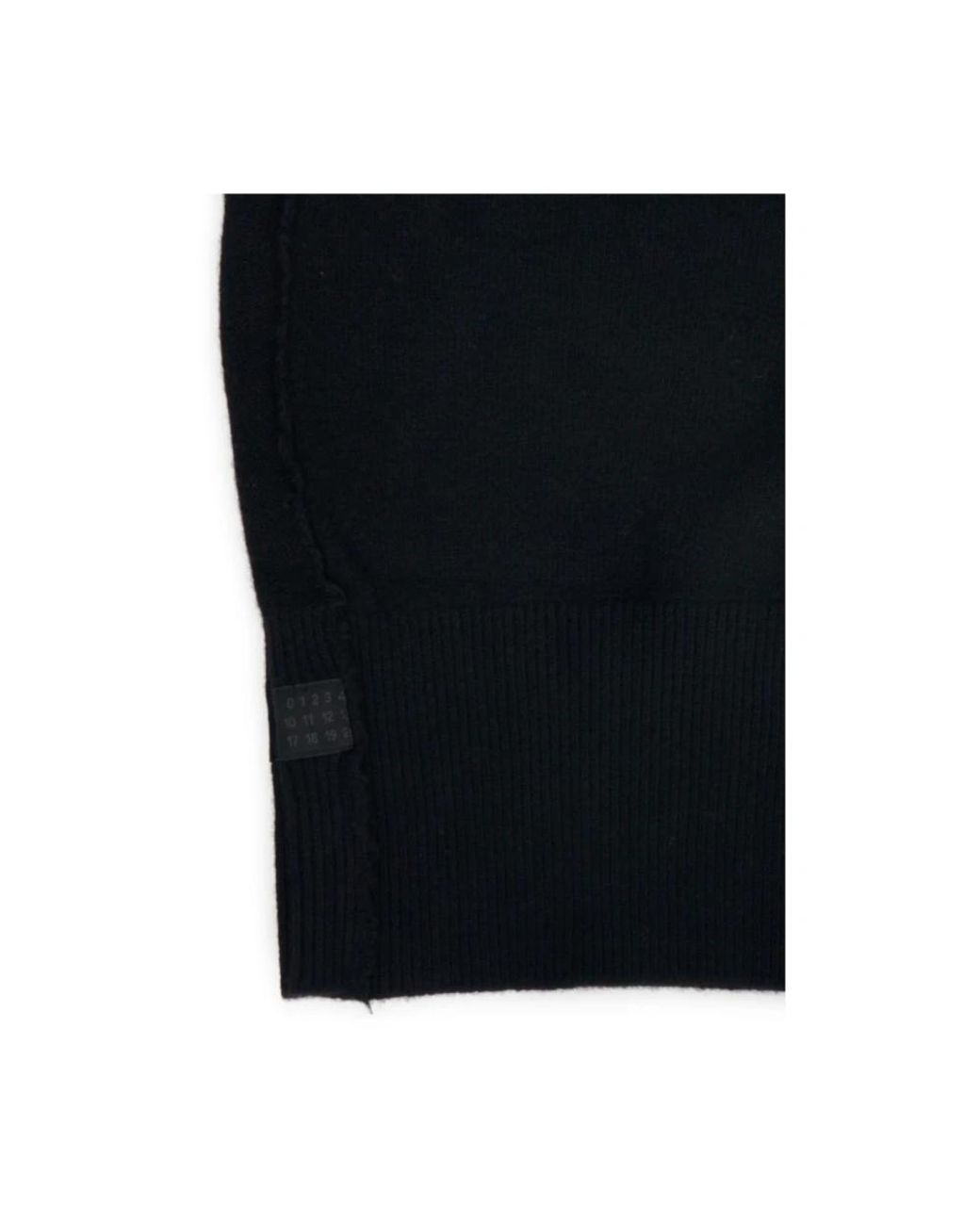 MM6 by Maison Margiela Black Hats