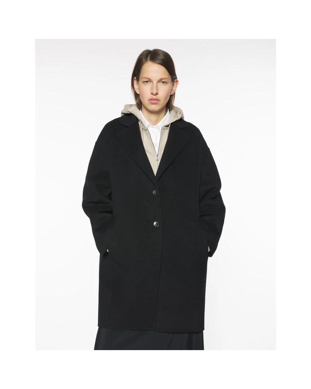 Single-Breasted Coats di Maison Kitsuné in Black