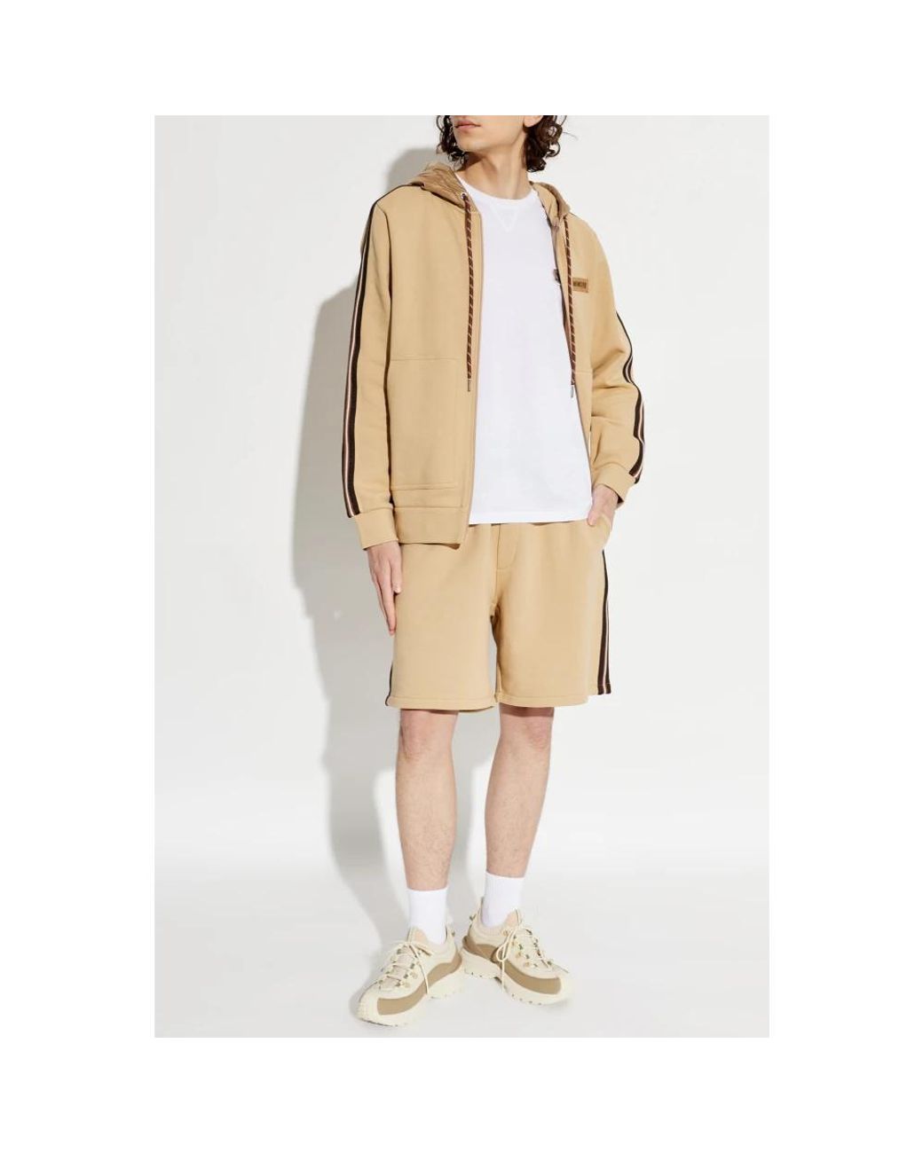 Moncler Logo Patch Shorts in Natural für Herren