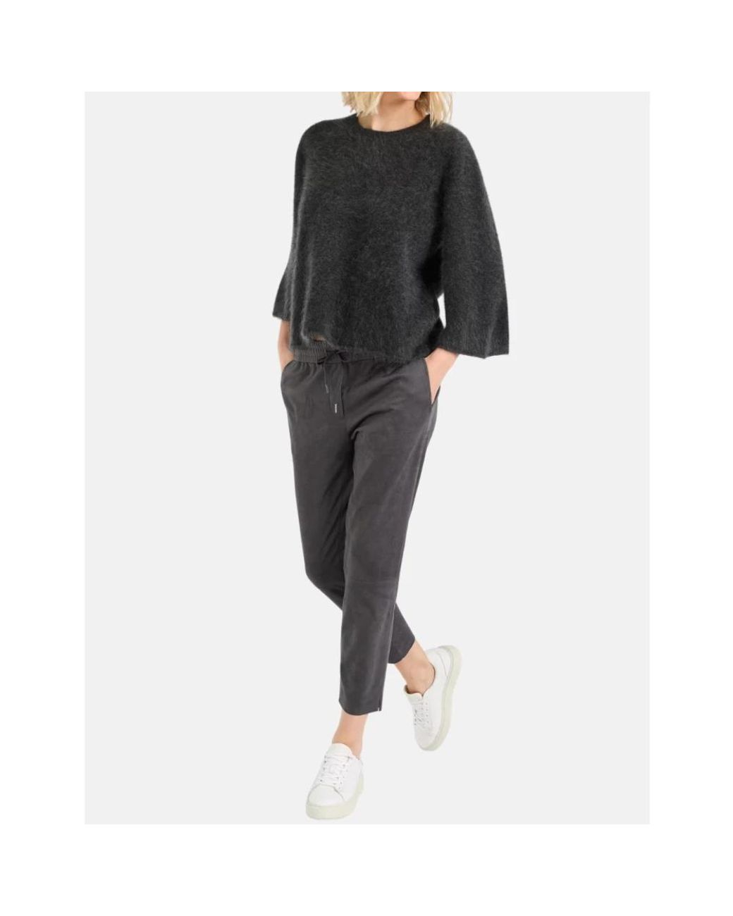 Juvia Black Cashmere Knitwear