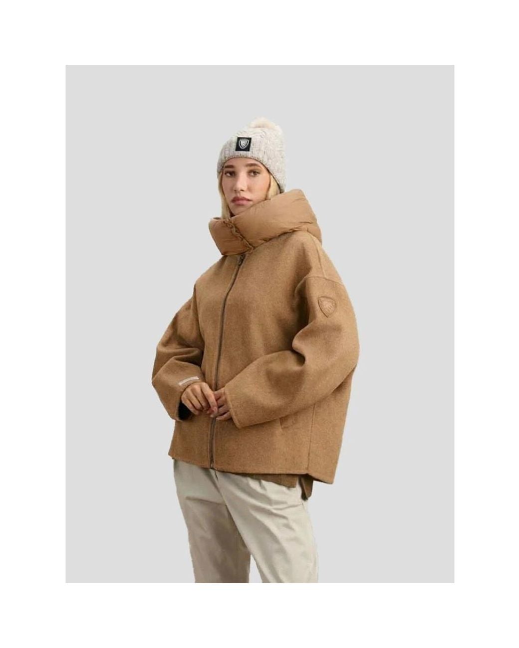 Light Jackets Blauer de color Brown